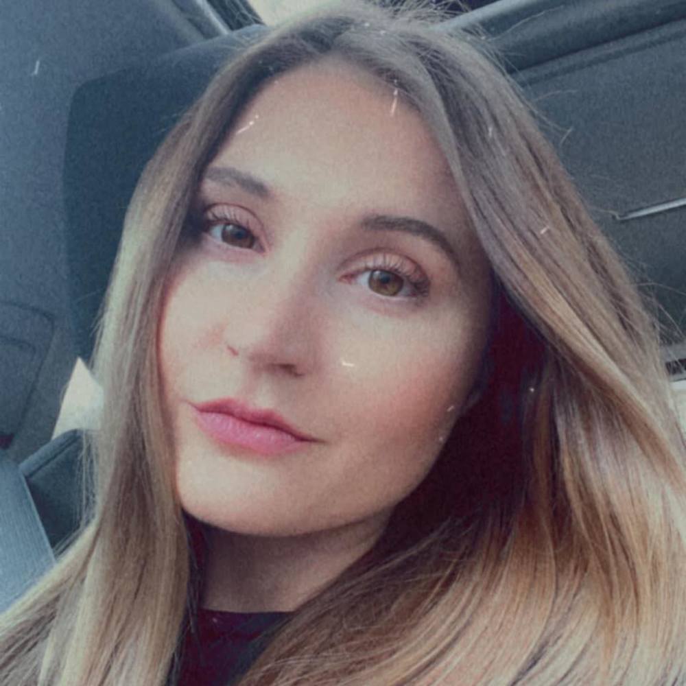 Meet your Posher, Kaitlin
